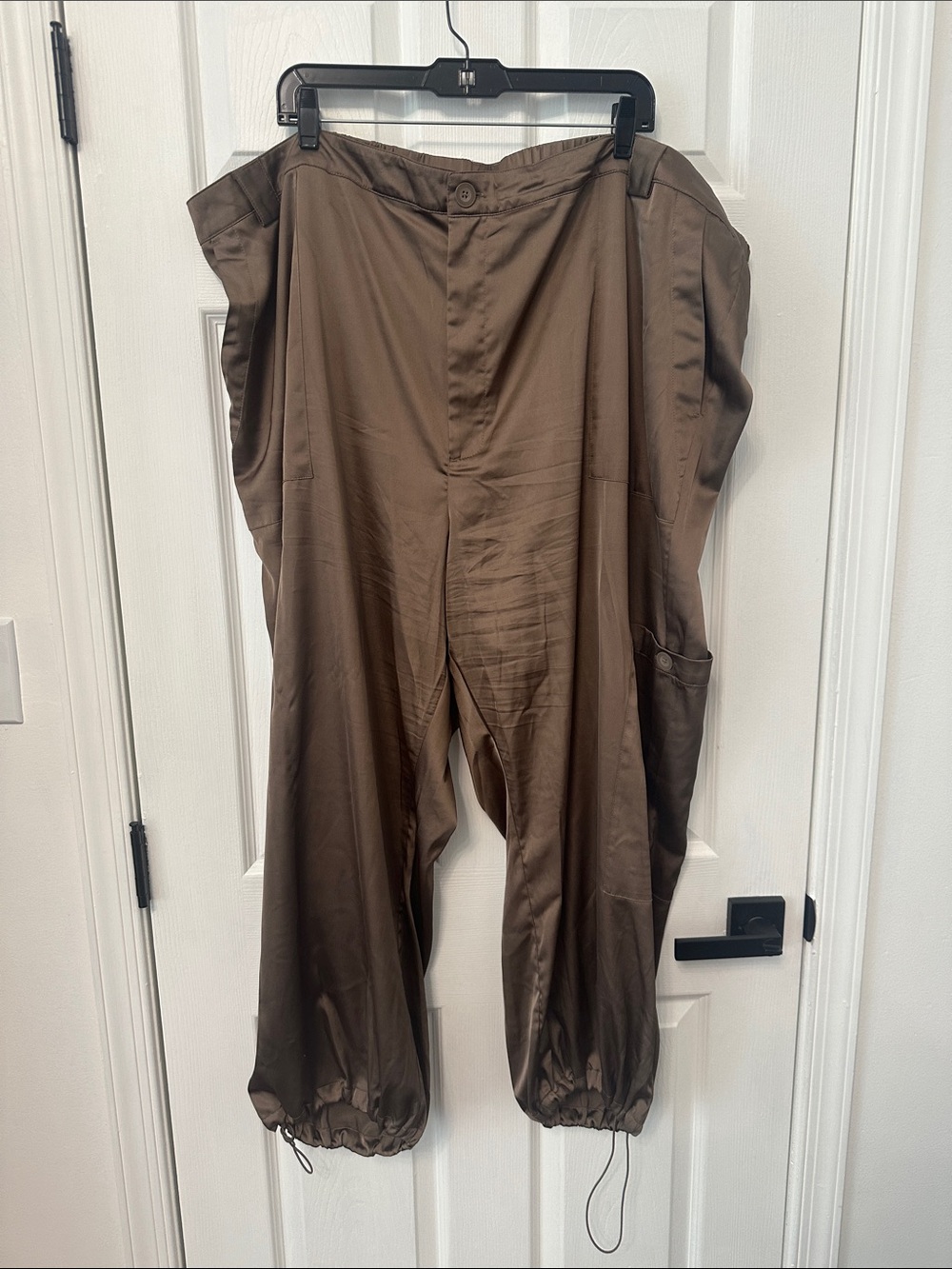 Women’s silky Brown Drawstring hem Pants worn once